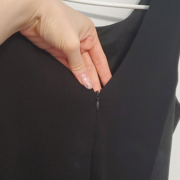 ♥️ Danier leather dress - size 8 - Picture 6 of 8